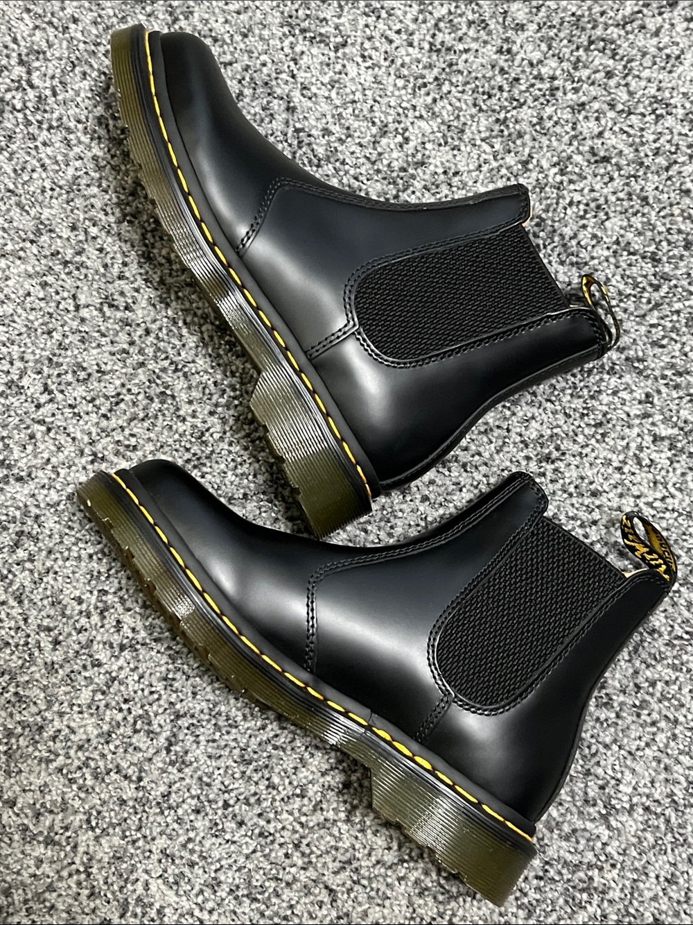 Dr. Martens Air Wair Black Leather Virginia Chelsea Boot NWOT